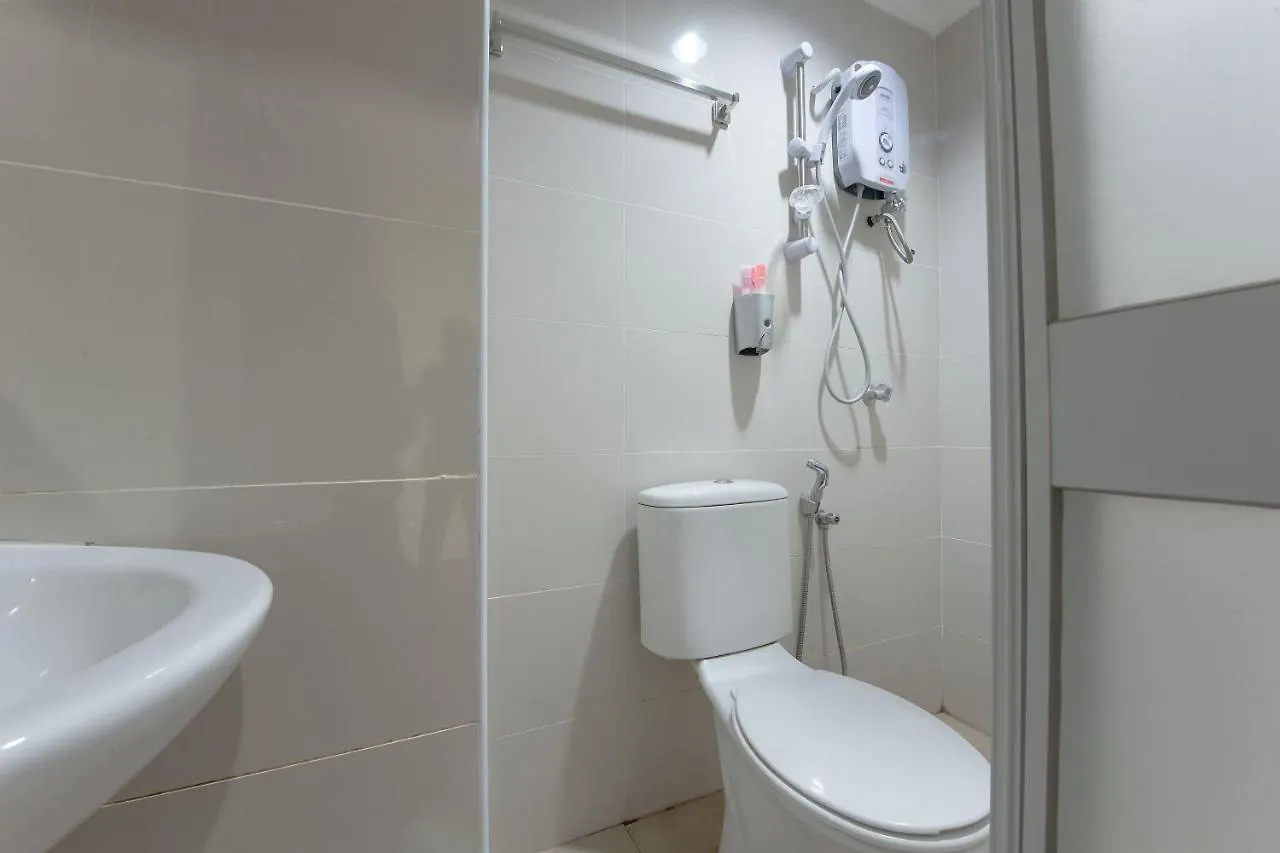 Oyo 90422 T-Signature Hotel كوالالمبور