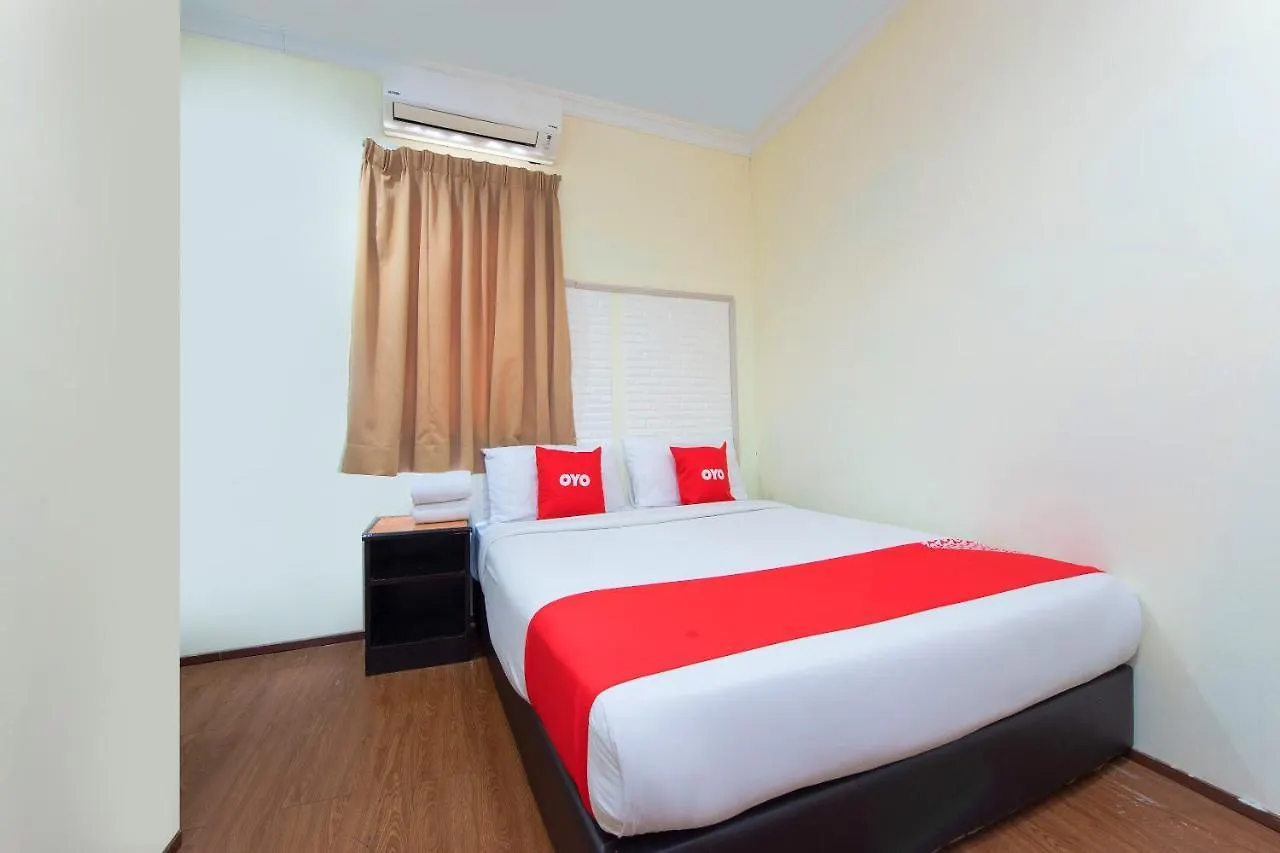 Oyo 90422 T-Signature Hotel كوالالمبور